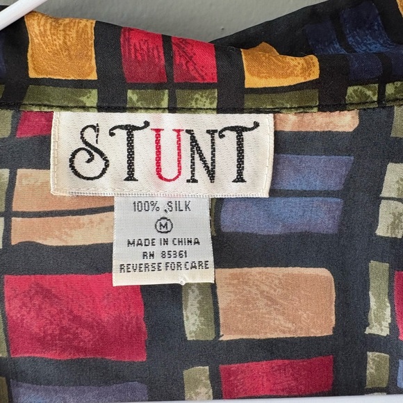 Vintage Stunt size M, 100% silk Multicolor Checkered Blouse with Shoulder Pads - Picture 2 of 6